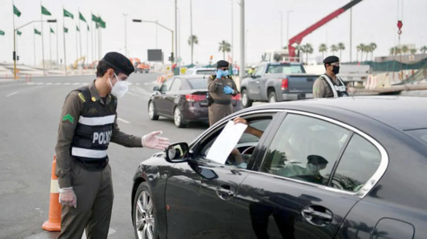 طرق وميادين محافظة جدة شهدت التزاماً بتطبيق أمر منع التجول بدءاً من السبت (واس)