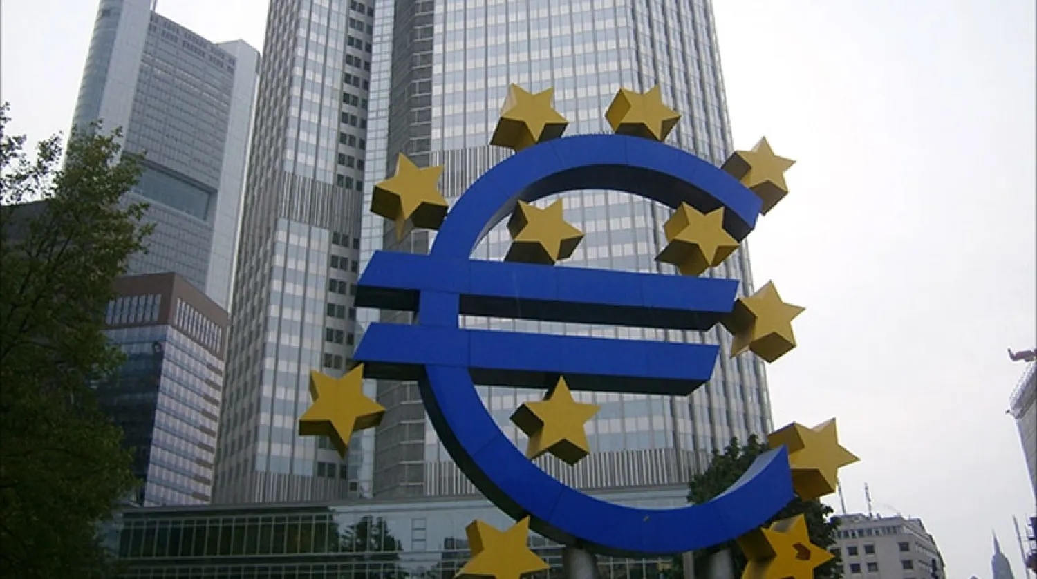 100 مليار دولار مهددة بالتحوّل لسندات أوروبية «رديئة» بسبب الوباء