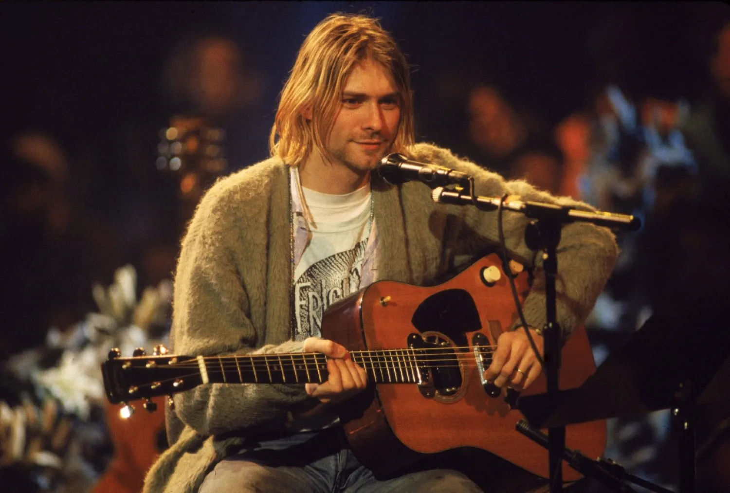 Guitar Used by Kurt Cobain Sold for $6 Million