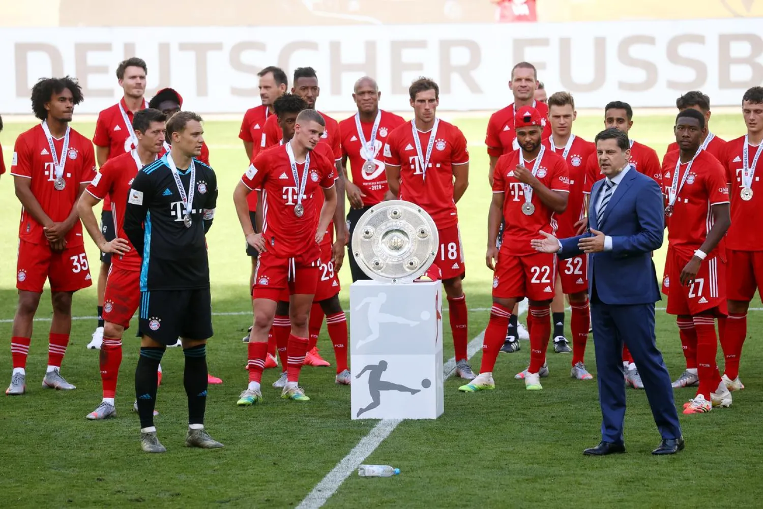 Bayern Munich players during the trophy presentation after claiming the Bundesliga title, June 27, 2020. (Reuters)