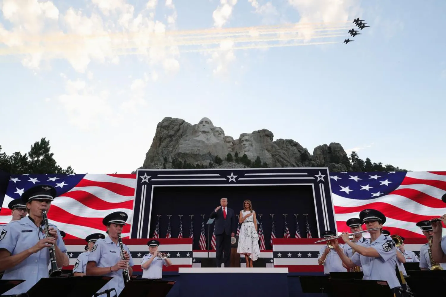 US President Trump and first lady Melania Trump attend South Dakota's US Independence Day Mount Rushmore fireworks celebrations at Mt. Rushmore in South Dakota, US, July 3, 2020. (Reuters)