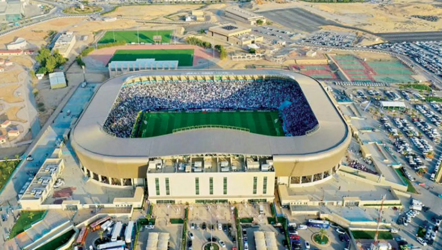 ملعب جامعة الملك سعود (الشرق الأوسط)