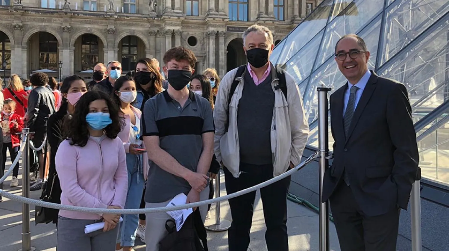 Louvre Müzesi yeniden ziyarete açıldı