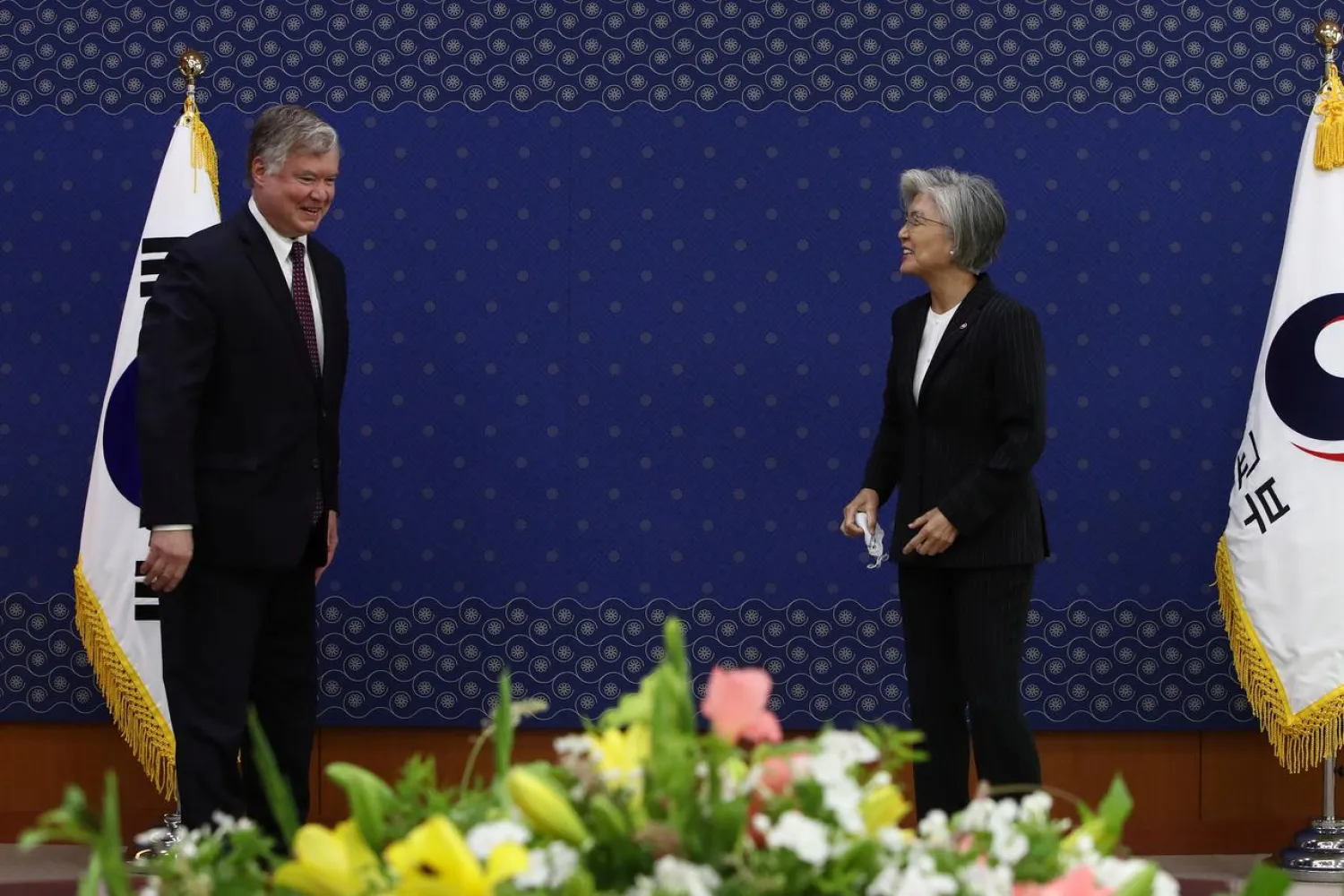 US Deputy Secretary of State Stephen Biegun meets South Korea's Foreign Minister Kang Kyung-wha during their meeting at the foreign ministry in Seoul, South Korea, July 8, 2020. (Reuters)