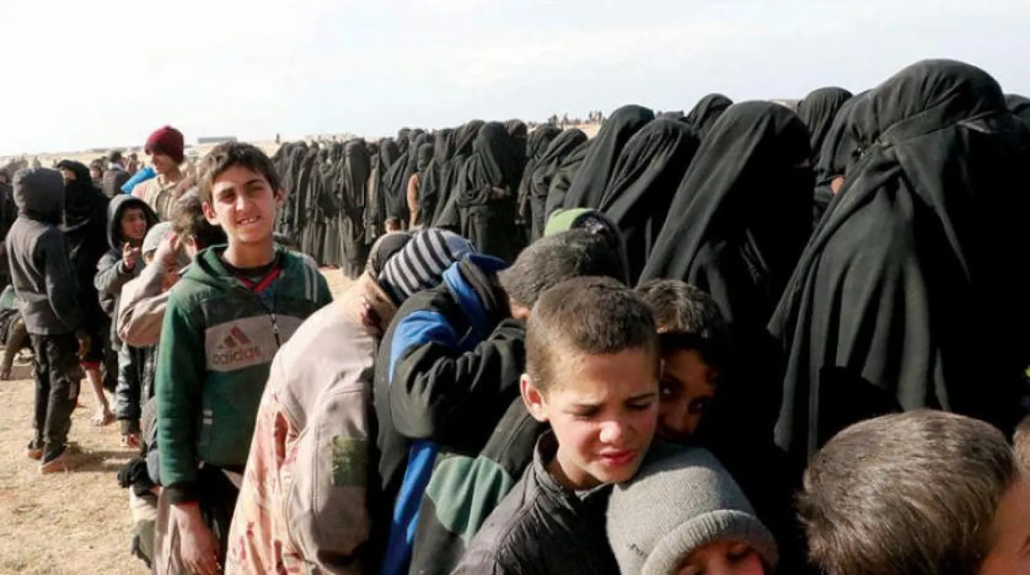 El-Hol Kampı’nda DEAŞ unsurlarının eşleri ve çocukları (Şarku’l Avsat)