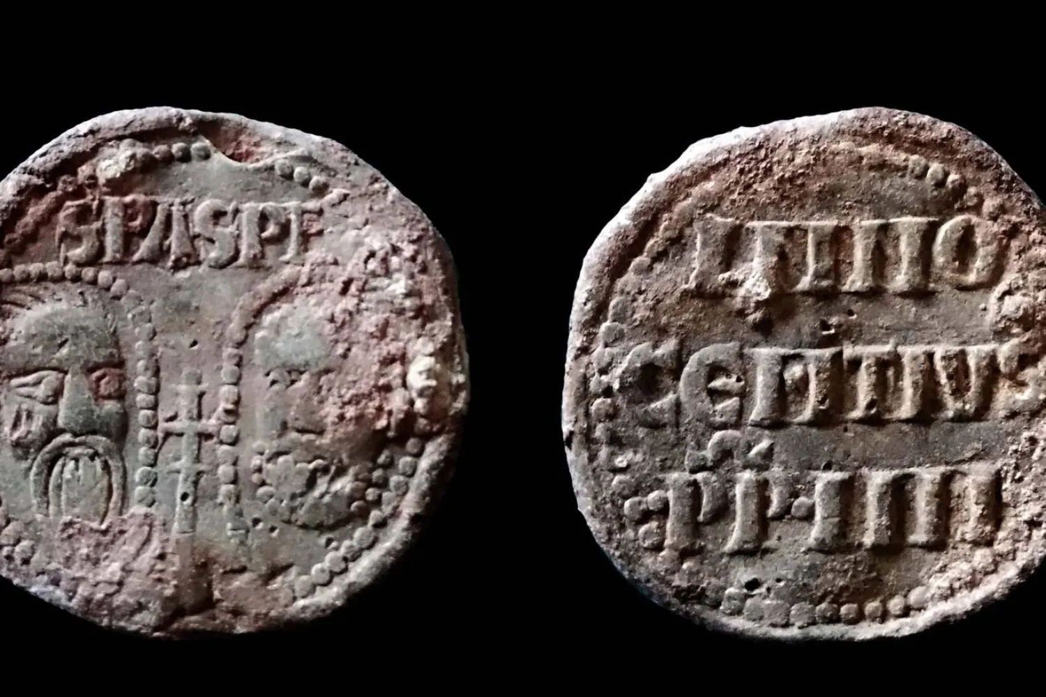 The pope's seal dates back 700 years | PA
