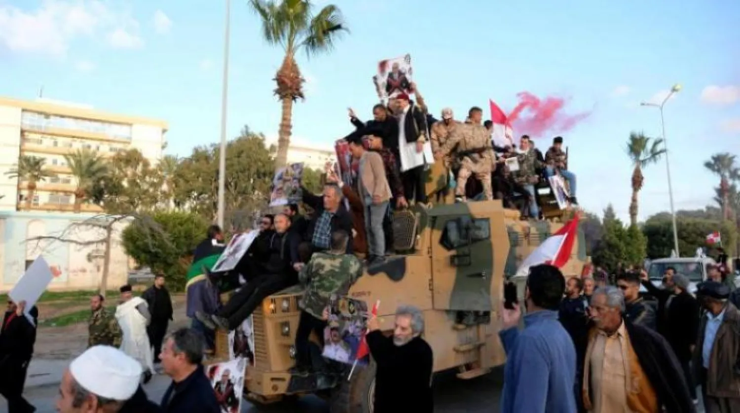 Libya Ulusal Ordusu taraftarları  (Arşiv - Reuters)