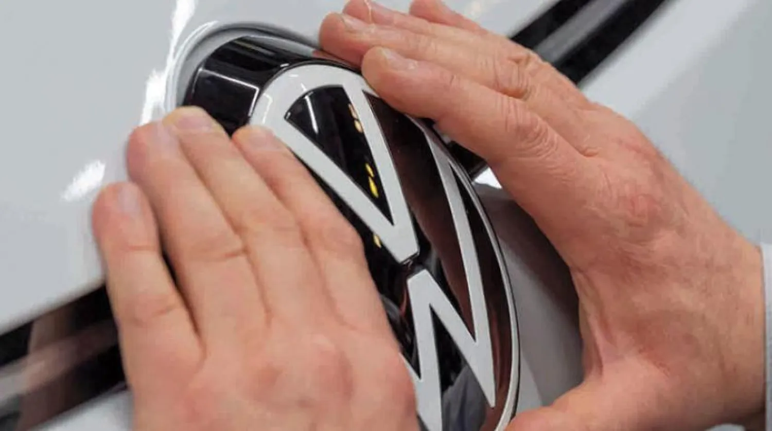 Yakın zamanda yapılan bir araştırmaya göre Volkswagen 192 milyar dolarla dünyanın en borçlu şirketlerinin başında geliyor. (Reuters)