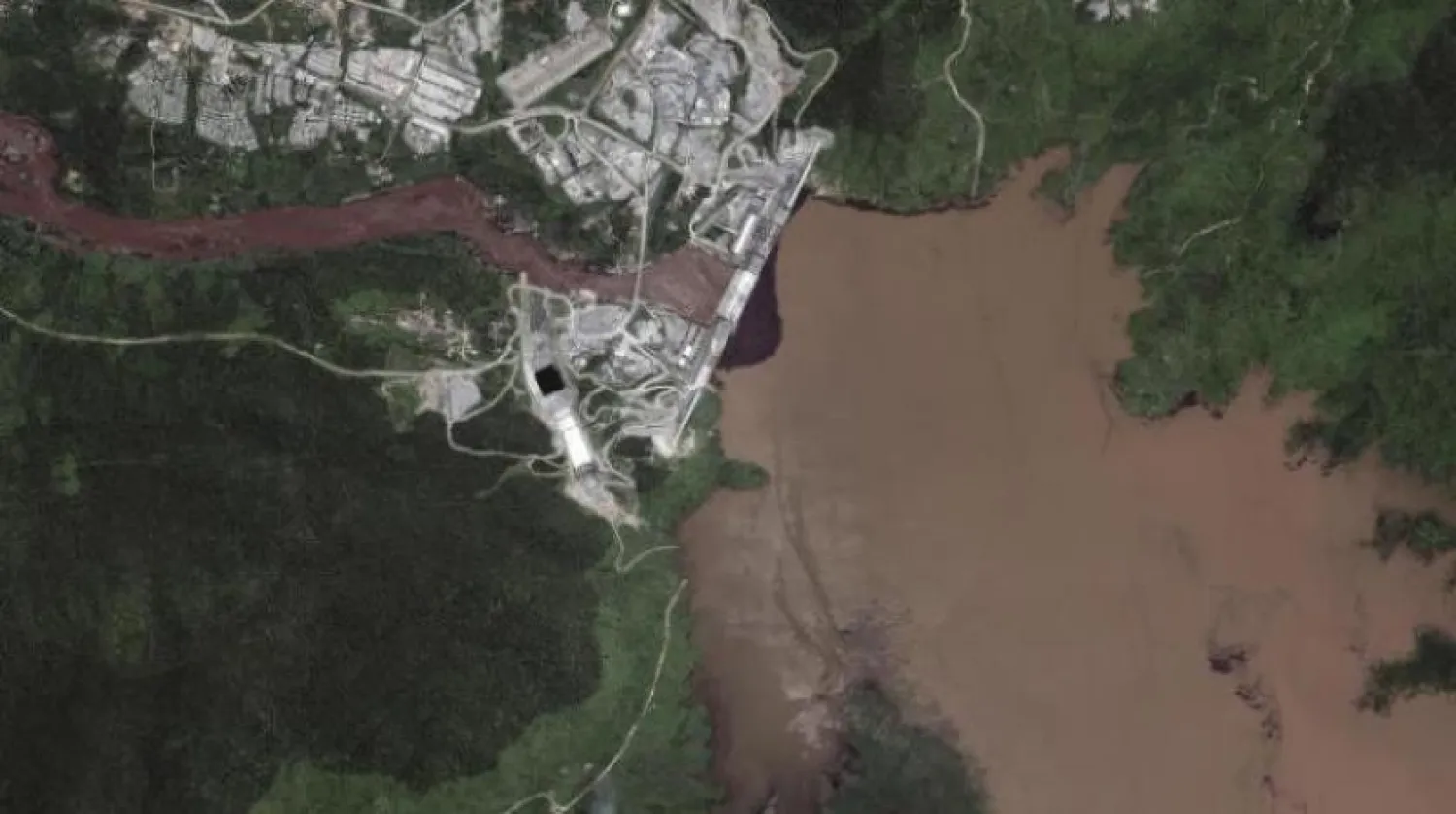 صورة بالقمر الصناعي تظهر زيادة مياه خزان السد الإثيوبي (أ.ب)