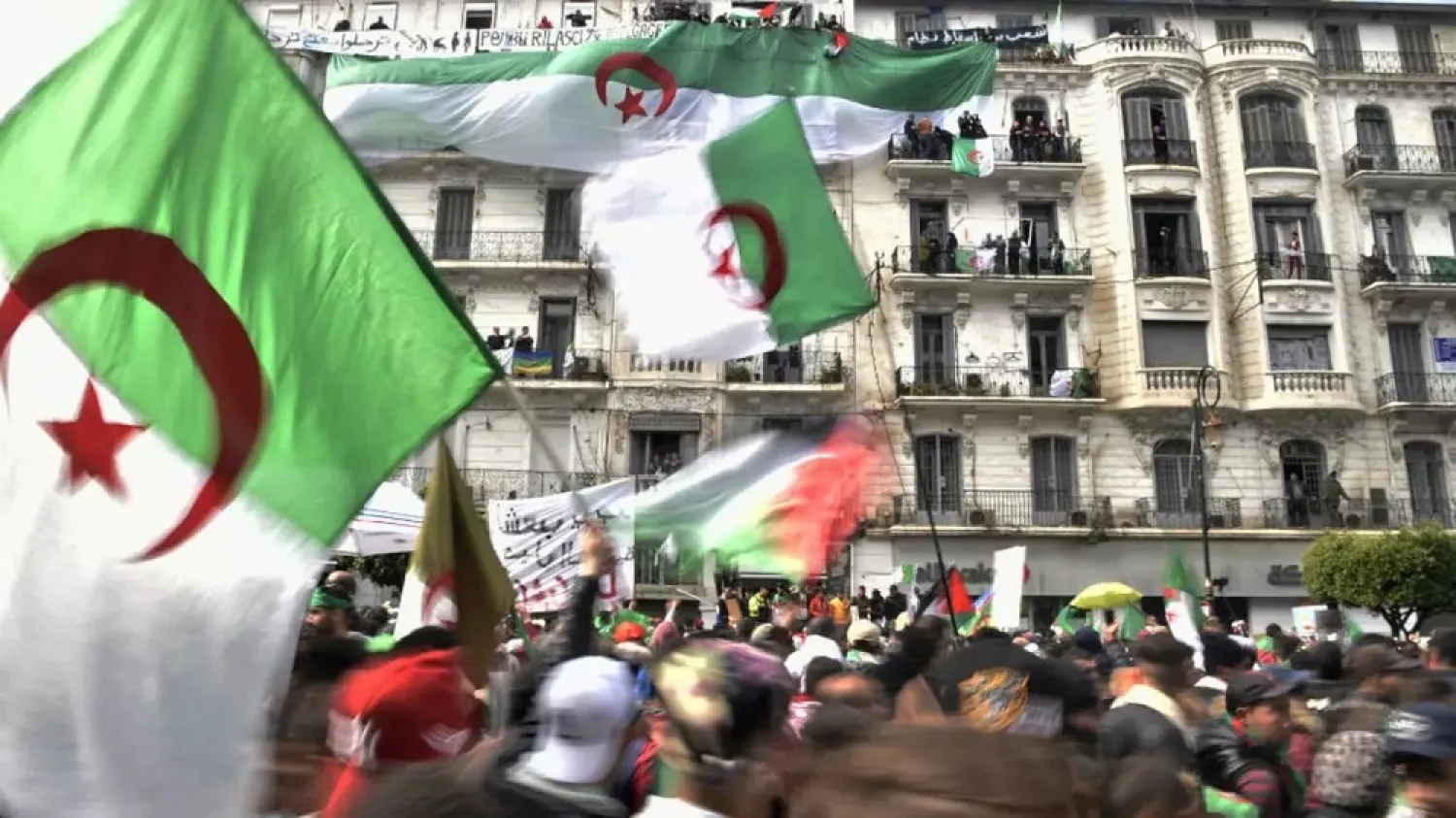 Mass demonstration in the streets of Algiers on March 22, 2019. (AFP)