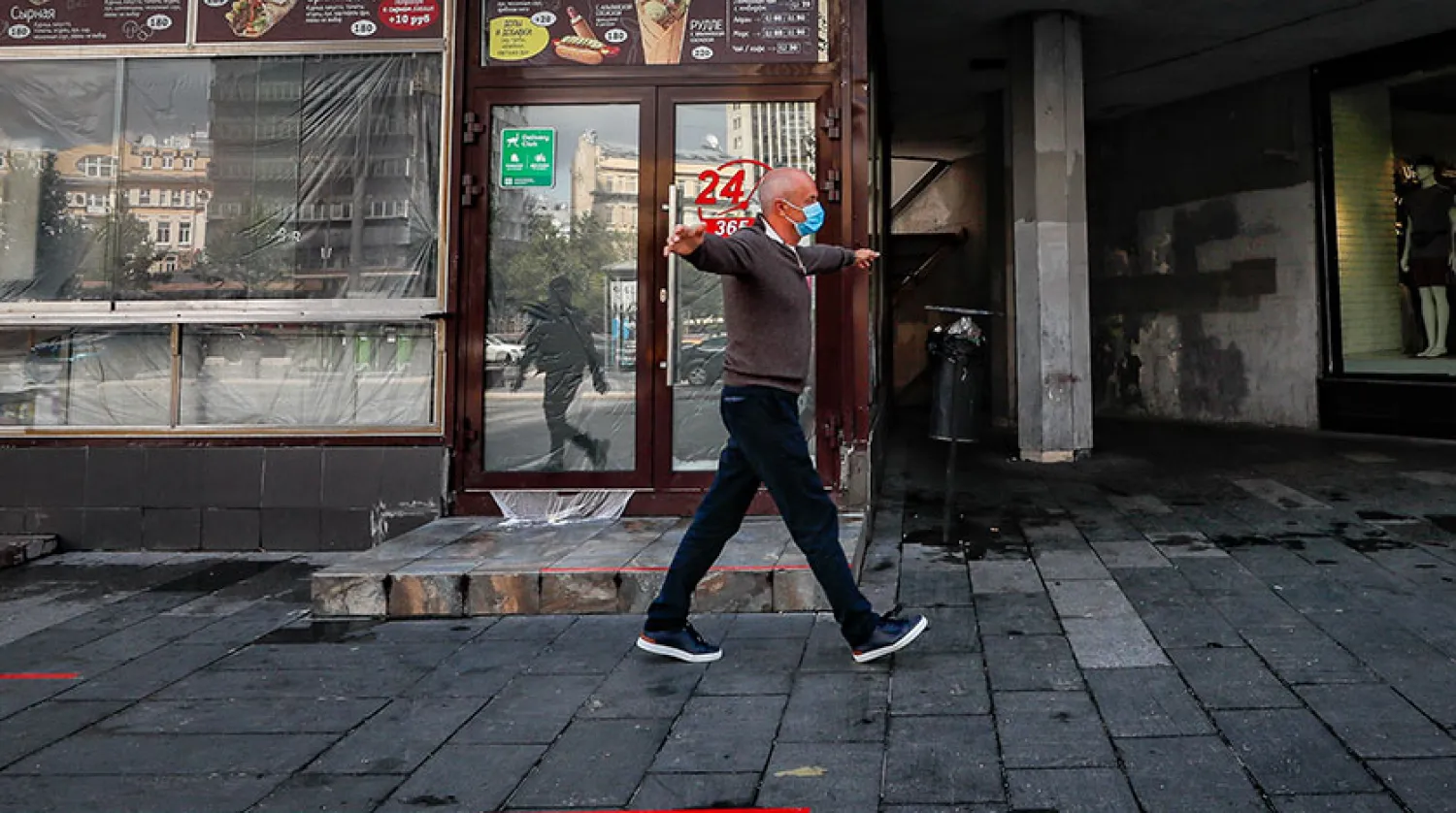 Rusya'da koronavirüs vaka sayısı 800 bini geçti