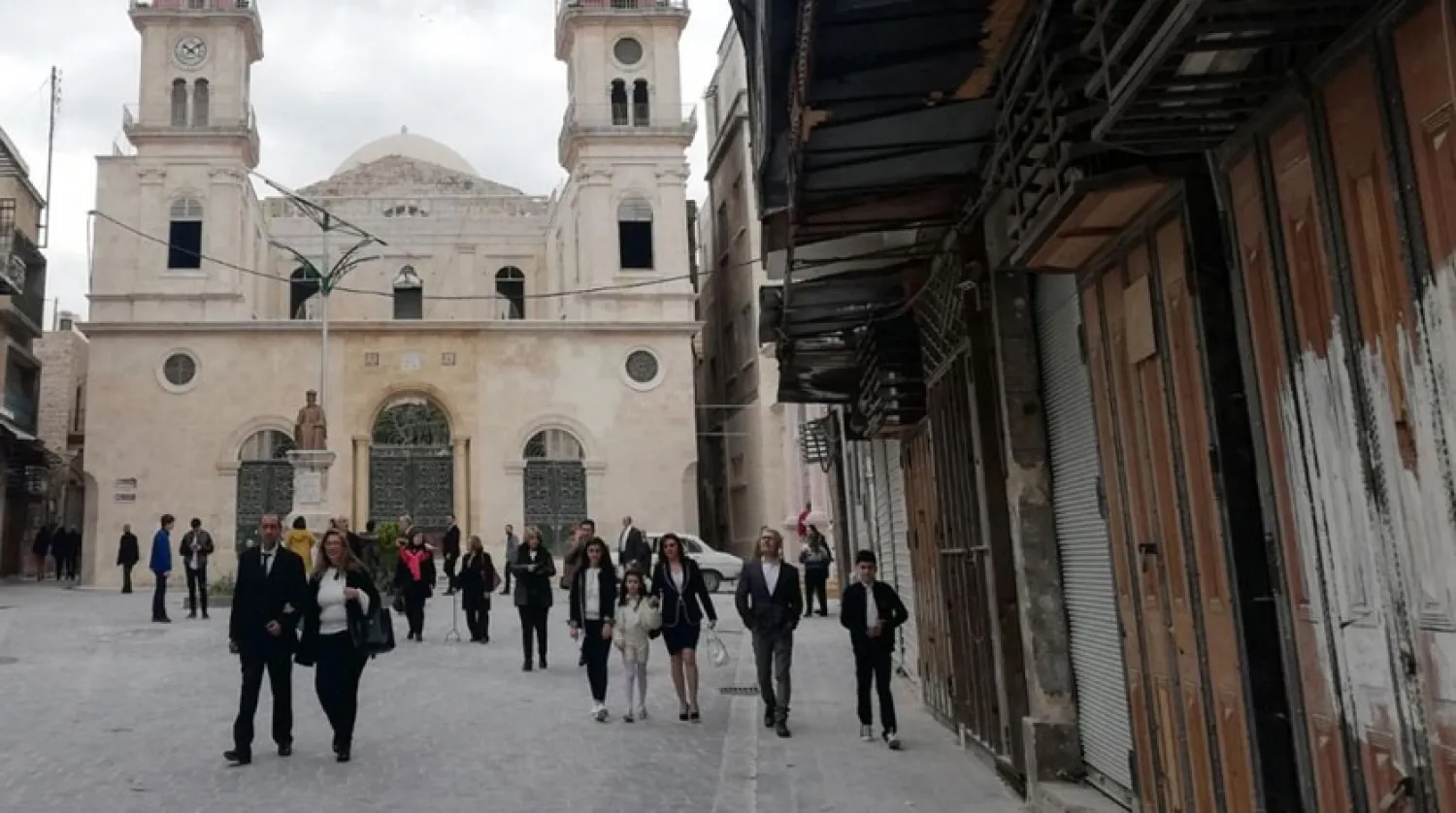 Aziz İlyas Maruni Katedrali eski ve yeni mimarinin iç içe geçtiği kentin merkezinde bulunuyor (Independent Arabia)