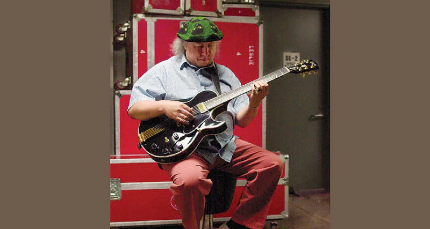 عازف الغيتار البريطاني بيتر غرين (أ.ب)