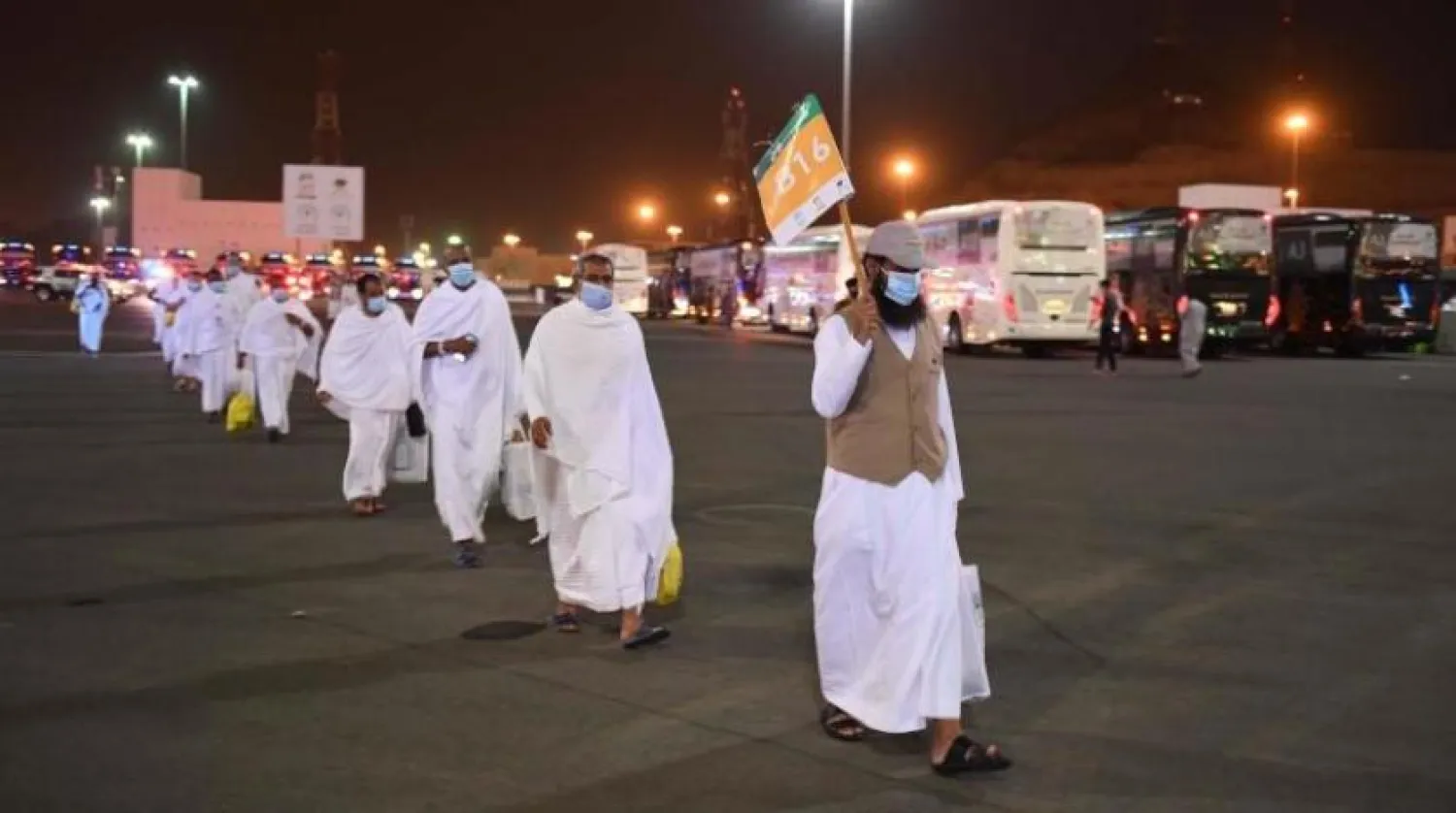 Pilgrims head toward Muzdalifa after spending the day in prayer on Mount Arafat. SPA