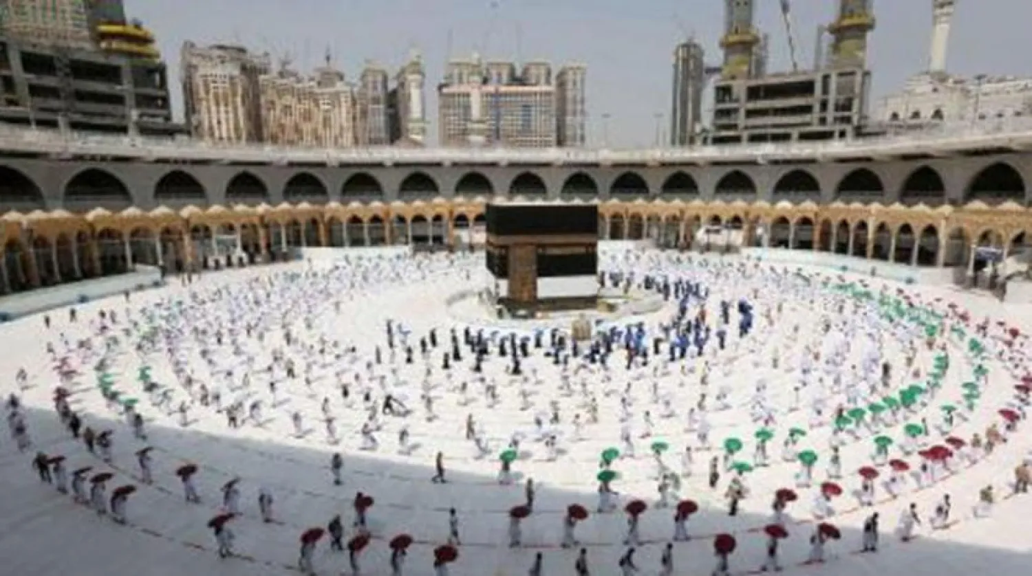 El-Ezher’den Hac mevsiminin başarıyla yürütülmesine övgü