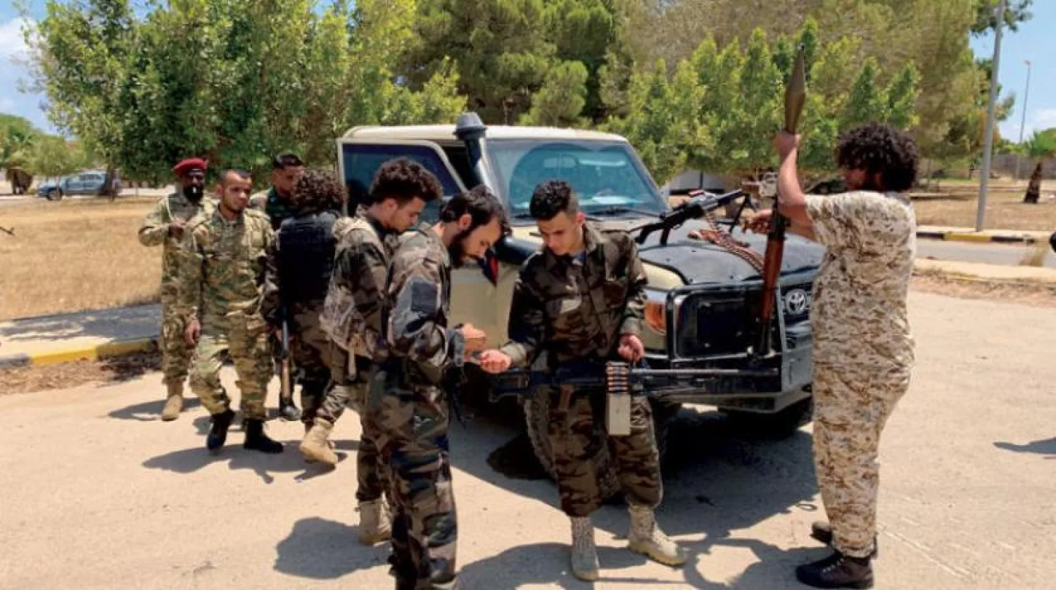 UMH güçleri, Sirte savaşına hazırlık için güçlerini seferber ediyor. (Reuters)
