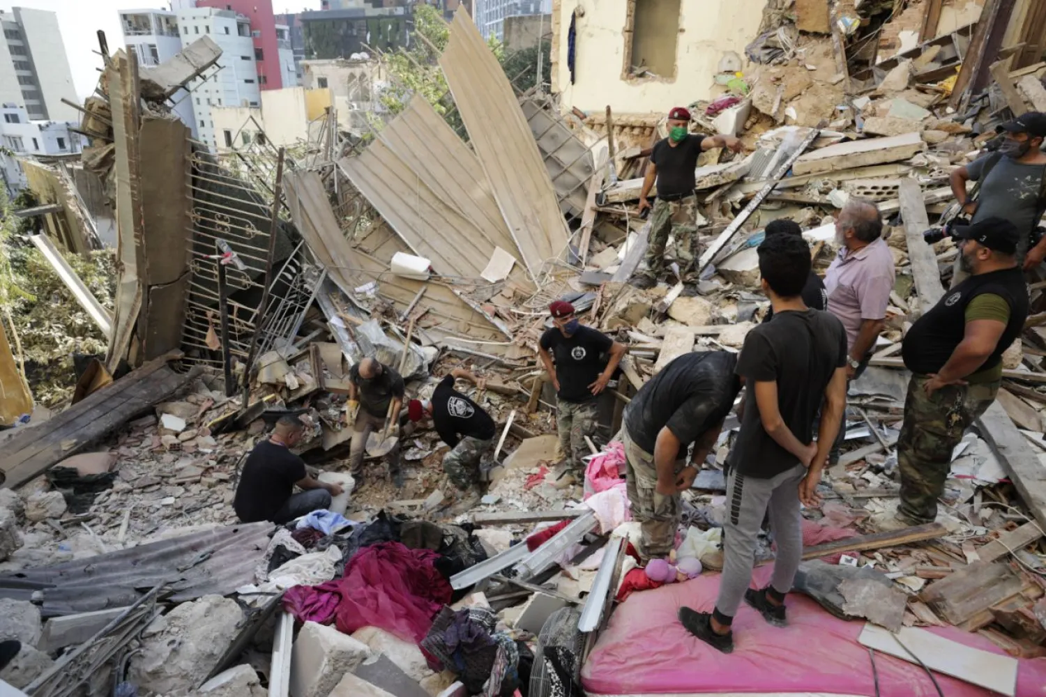 Lebanese soldiers search for survivors after a massive explosion in Beirut, Lebanon, Wednesday, Aug. 5, 2020. (AP)