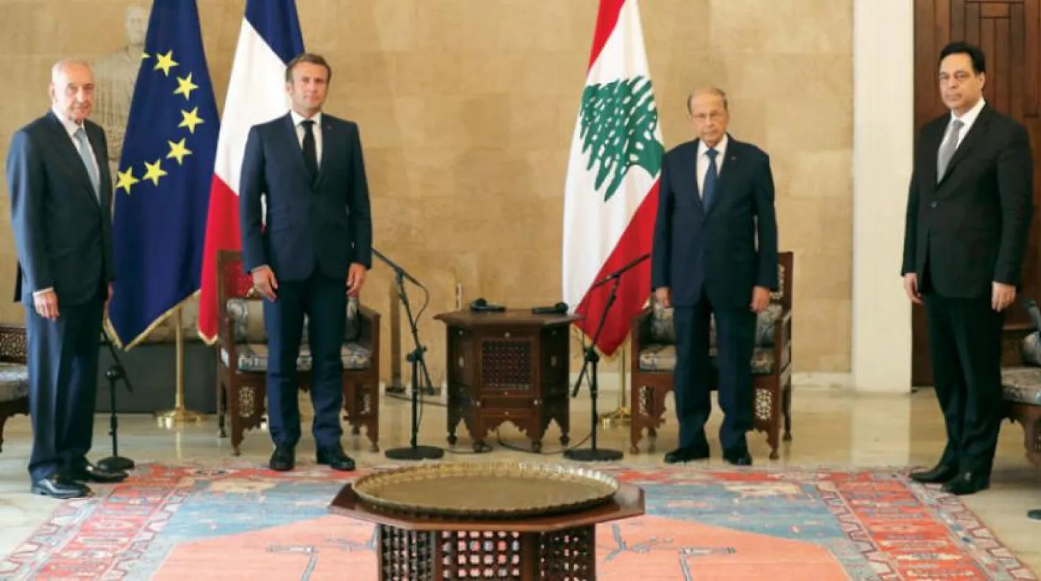 Fransa Cumhurbaşkanı Macron, Lübnan Cumhurbaşkanı Avn, Meclisi Başkanı Berri ve Başbakan Diyab (DPA)