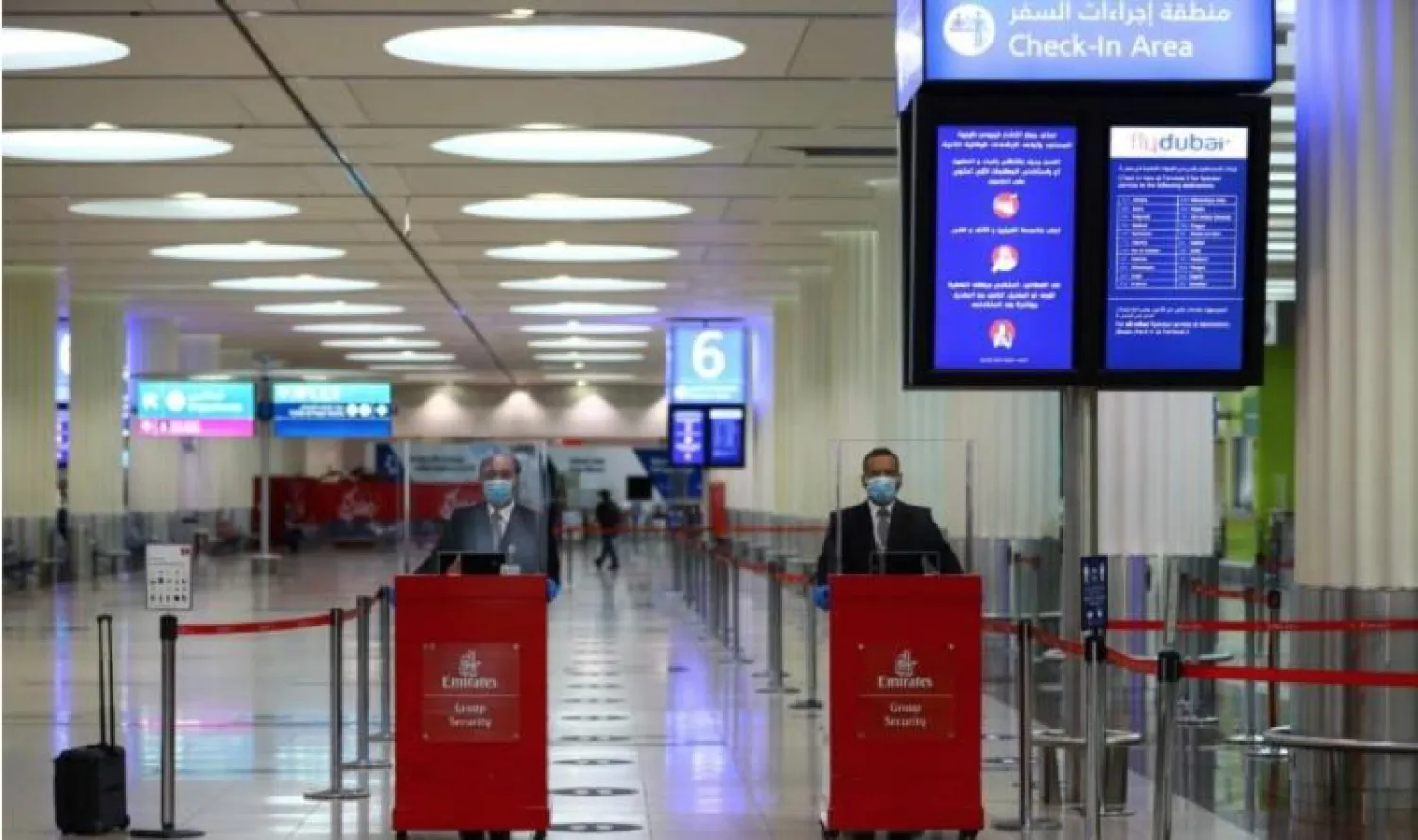 مطار دبي الدولي من الداخل (رويترز)