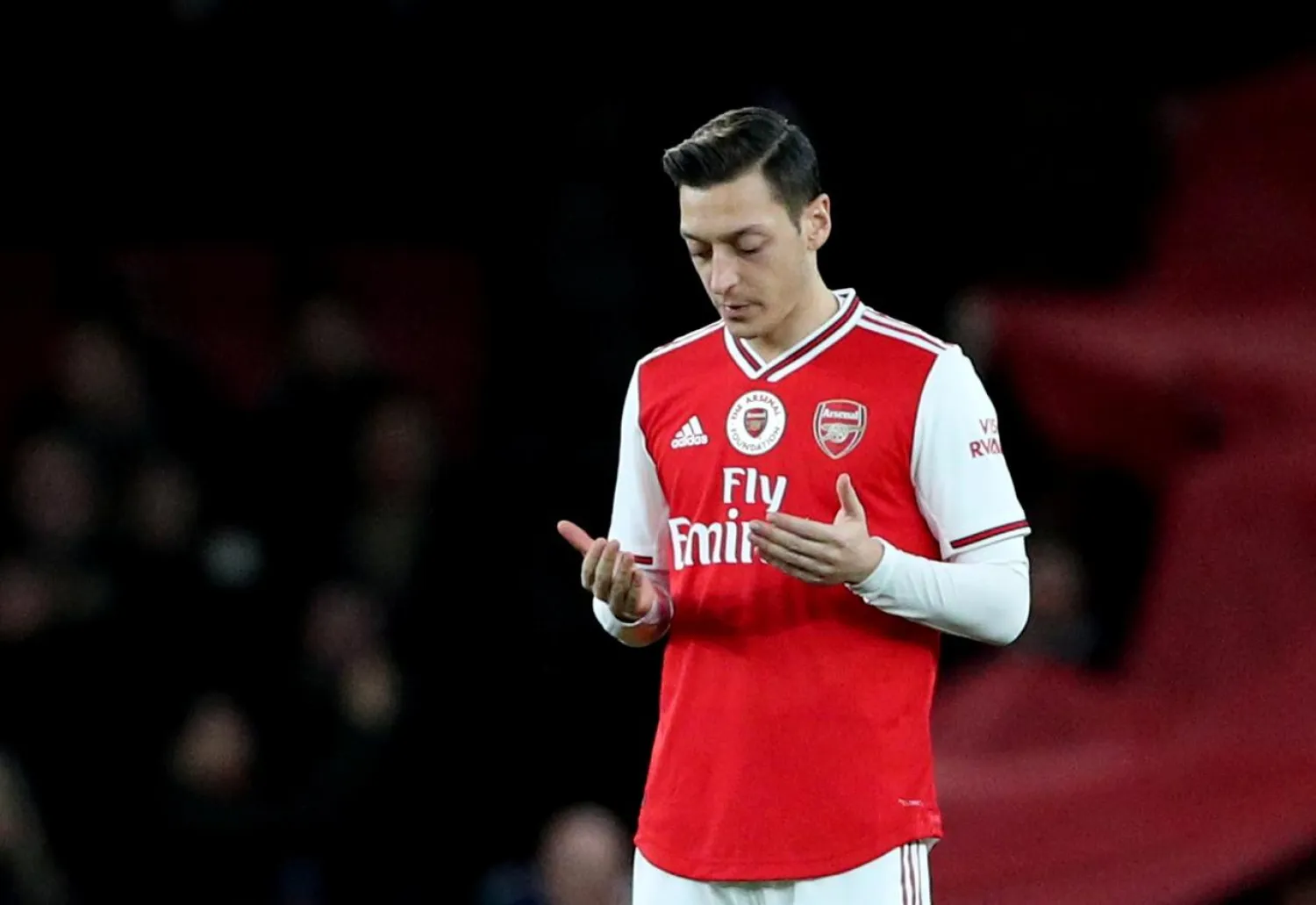 FILE PHOTO: Soccer Football - Premier League - Arsenal v Manchester City - Emirates Stadium, London, Britain - December 15, 2019 Arsenal's Mesut Ozil before the match REUTERS/Hannah McKay