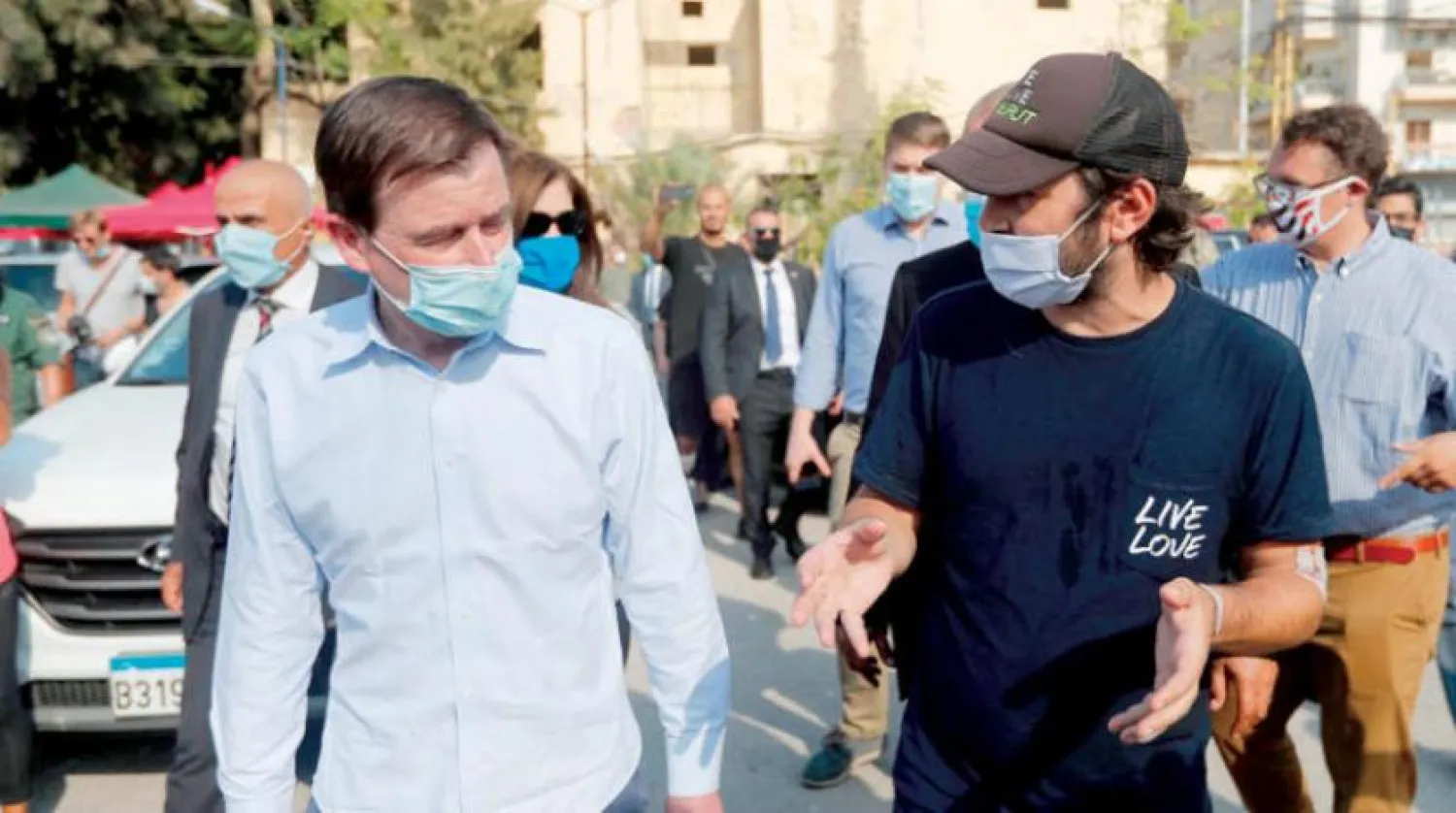 ڈیوڈ ہیل کو گزشتہ روز بیروت بندرگاہ دھماکے کے مقام کا دورہ کرتے ہوئے دیکھا جا سکتا ہے (اے ایف پی)