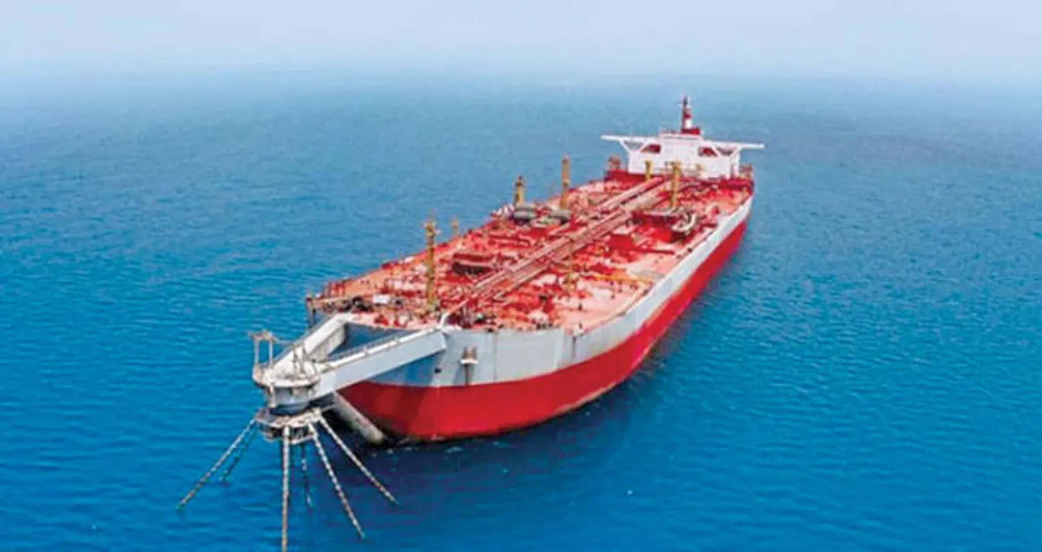 الناقلة النفطية «صافر» التي تستخدم خزان نفط عائماً (أ.ف.ب)