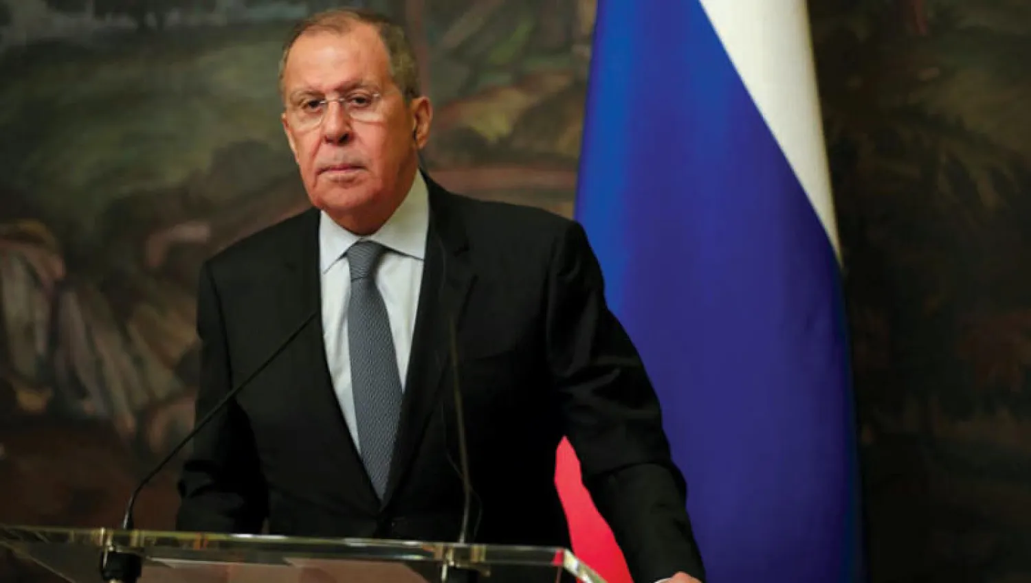 رأى لافروف أن الأسلحة الجديدة التي تطورها روسيا ستضمن مناعة أراضي البلاد من كل التهديدات الخارجية (رويترز)