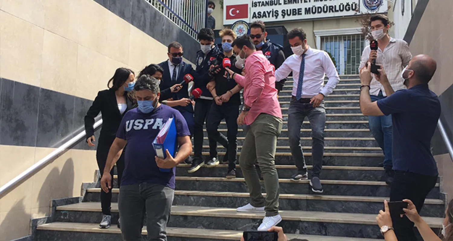 Çakarlı aracı ile trafikte terör estiren maganda tutuklandı