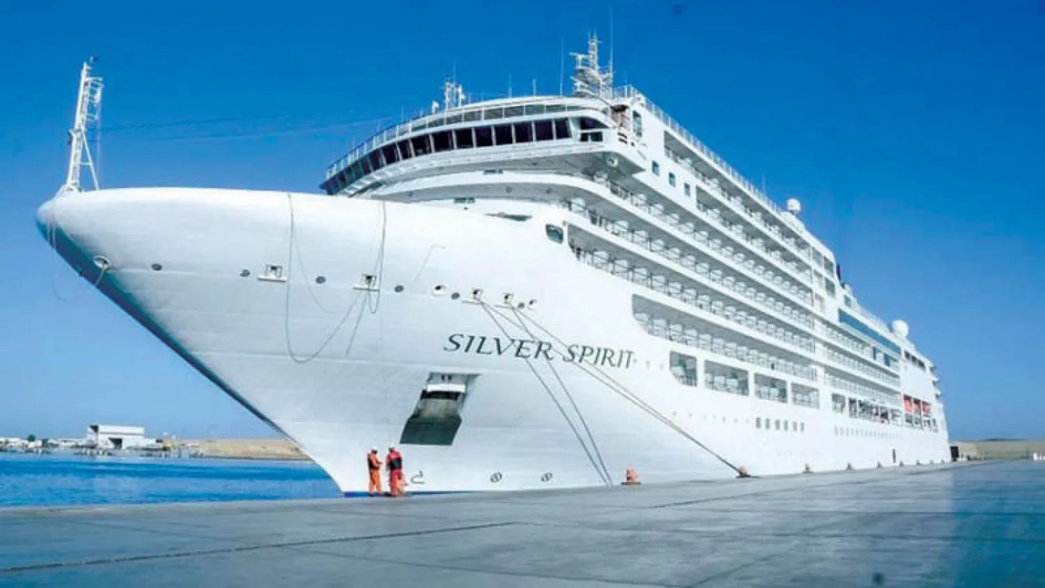 «سيلفر سبيريت» في ميناء ضباء