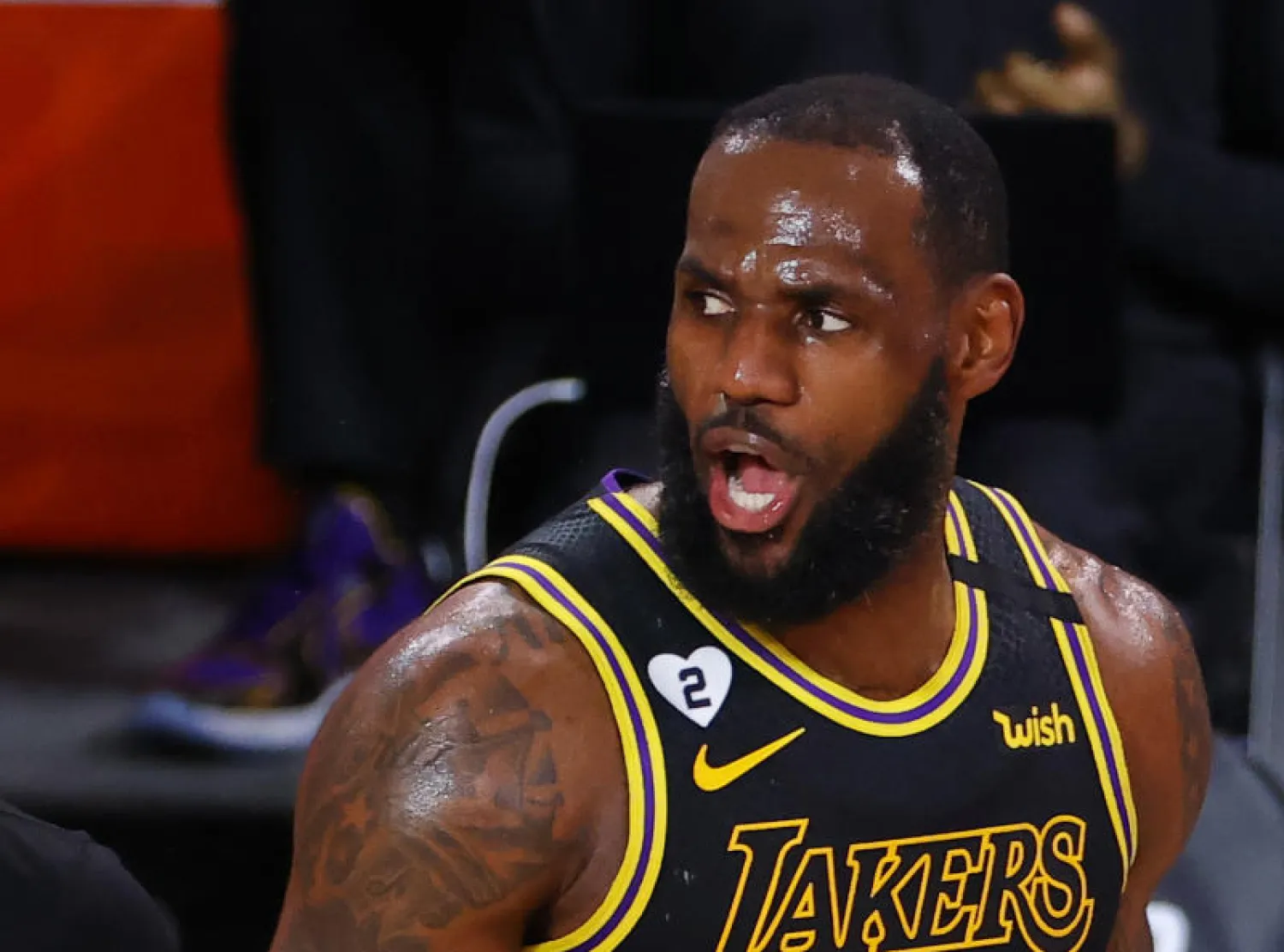 ليبرون جيمس نجم كرة السلة(ا.ب)