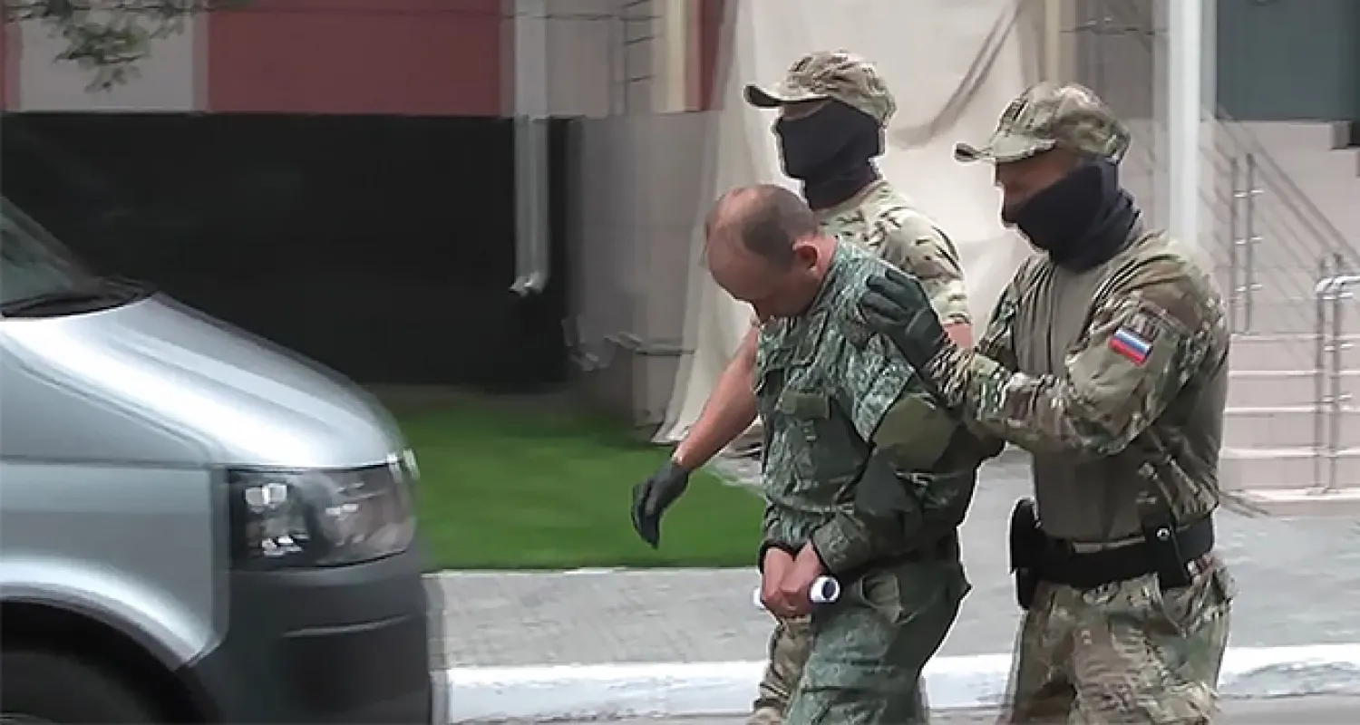 Rus istihbaratı askeri casusluk iddiasıyla bir komutana operasyon yaptı