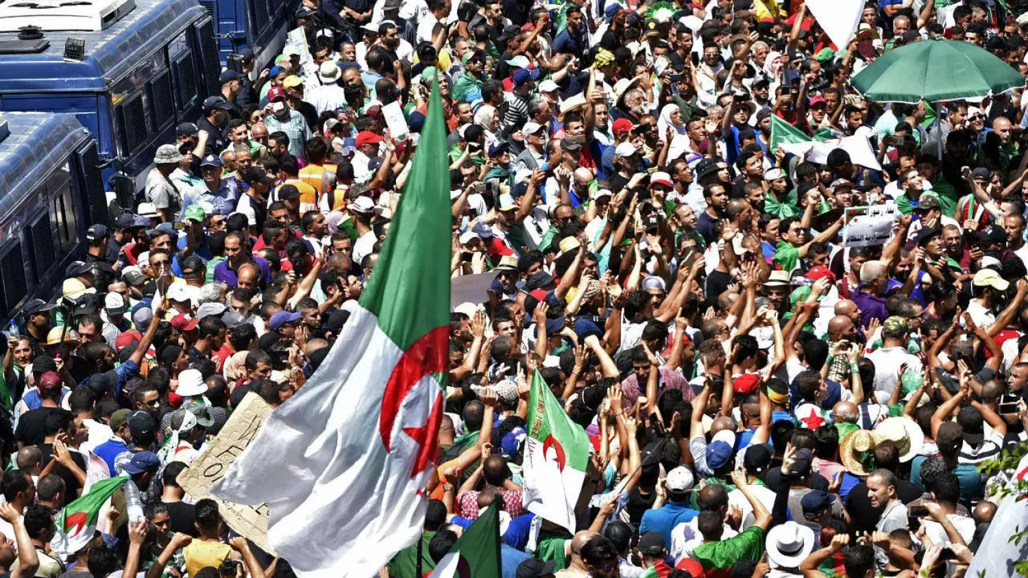 Algerian protesters demonstrate in Algiers (AFP)