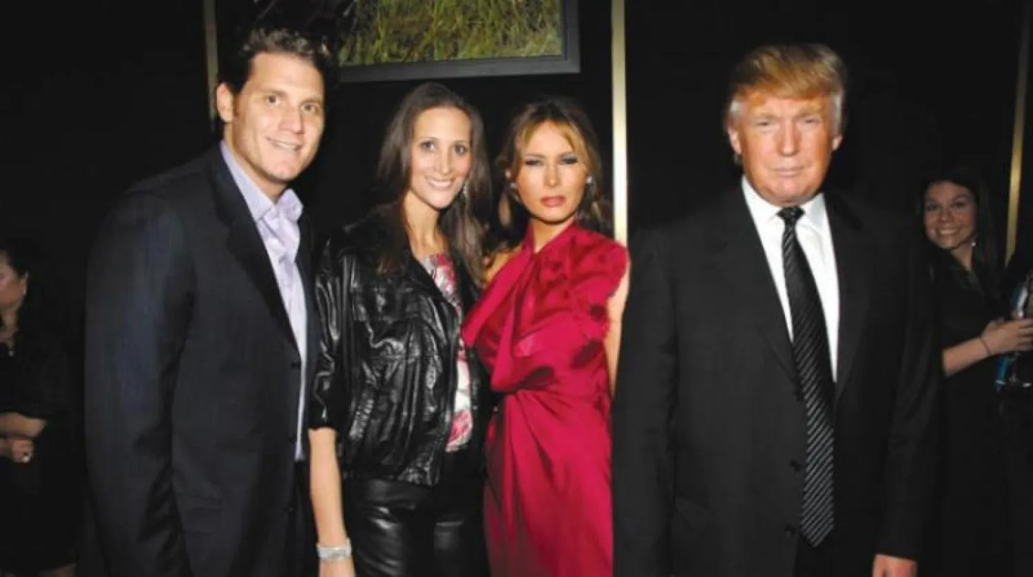 ستيفاني وينستون ولكوف مع ميلانيا ترمب في حفل بنيويورك عام 2008 (غيتي)
