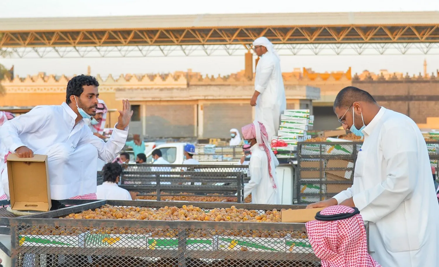 People attend a dates festival at Buraydah, Saudi Arabia. (SPA)