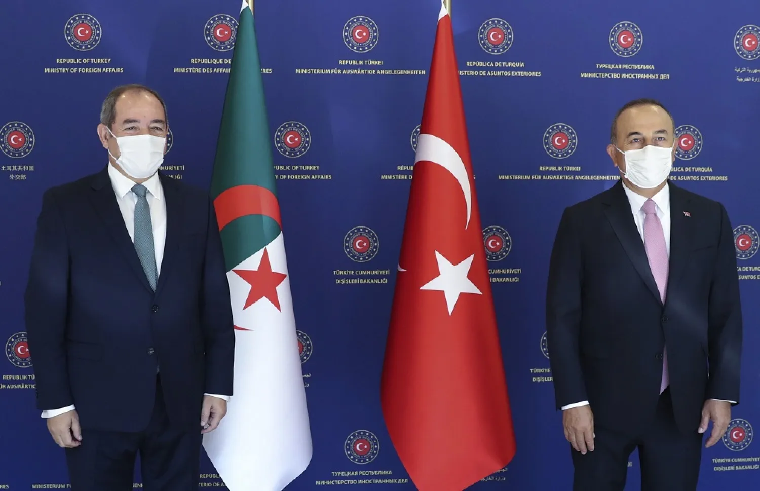  Turkey's Foreign Minister Mevlut Cavusoglu, right, and Algeria's Foreign Minister Sabri Boukadoum pose for photos before their talks, in Ankara, Turkey, Sept. 1, 2020. (AP)