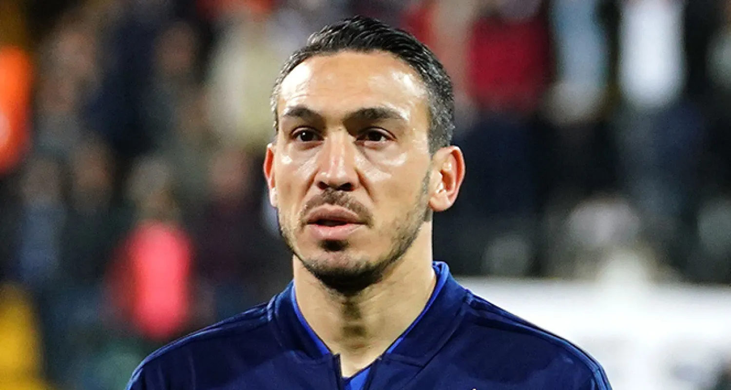 Fenerbahçe Mevlüt Erdinç ile yollarını ayırdı