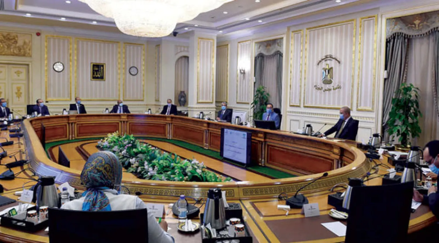 اجتماع مصري لمتابعة مشروع سد ومحطة «جوليوس نيريري» بنهر «روفيجي» في تنزانيا... (من صفحة الحكومة المصرية)