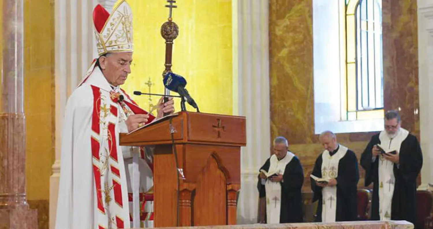 الراعي يطالب بحكومة مصغرة لا احتكار فيها لحقائب