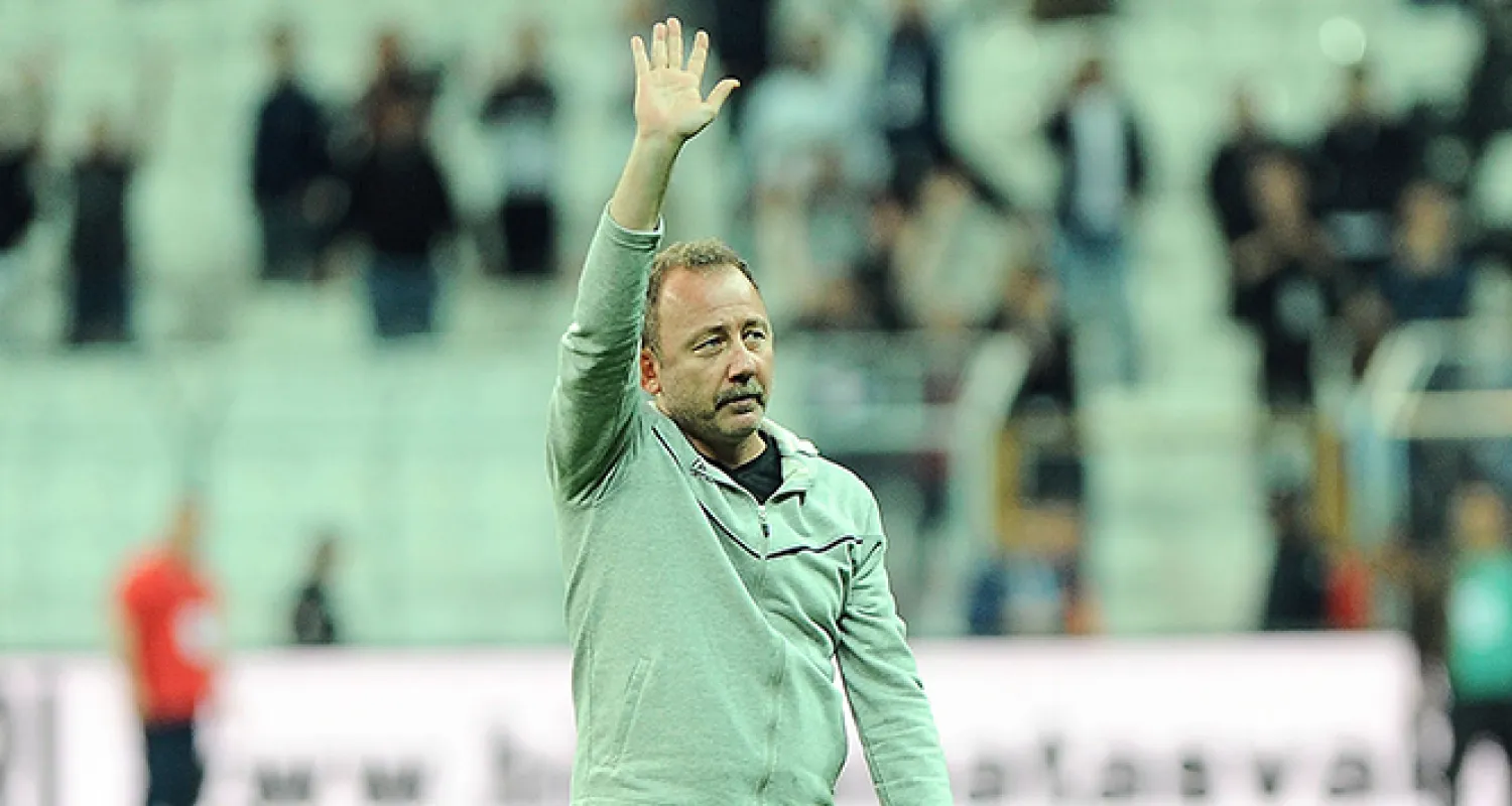 Sergen Yalçın: Transferde tüm gücümüzle çalışıyoruz