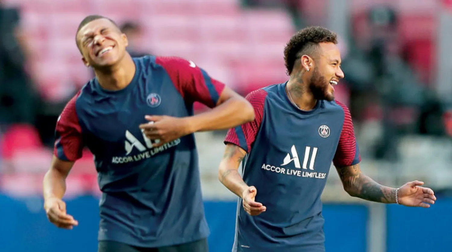 نيمار ومبابي أبرز الغائبين بسبب الإصابة بفيروس {كورونا} (إ.ب.أ)