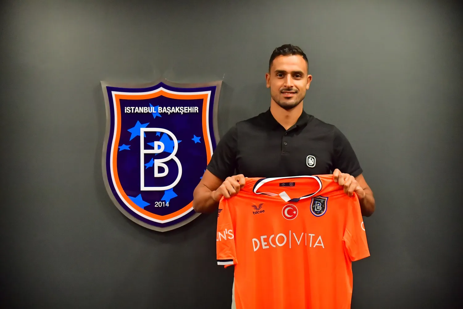 Nacer Chadli M.Başakşehir'de