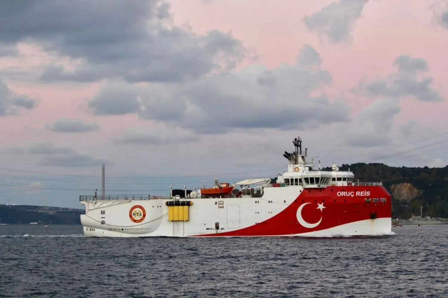 FILE PHOTO: Turkish seismic research vessel Oruc Reis sails in the Bosphorus in Istanbul, Turkey, November 12, 2018. Picture taken November 12, 2018. REUTERS/Yoruk Isik/File Photo/File Photo

