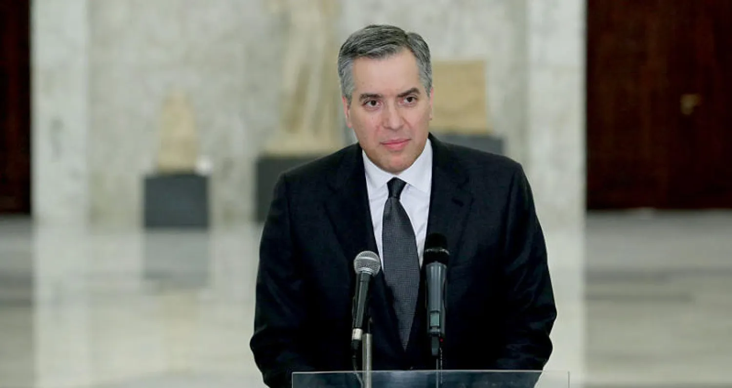 رئيس الحكومة المكلف مصطفى أديب متحدثاً إلى الصحافيين بعد لقائه مع الرئيس ميشال عون الأسبوع الماضي (دالاتي ونهرا)