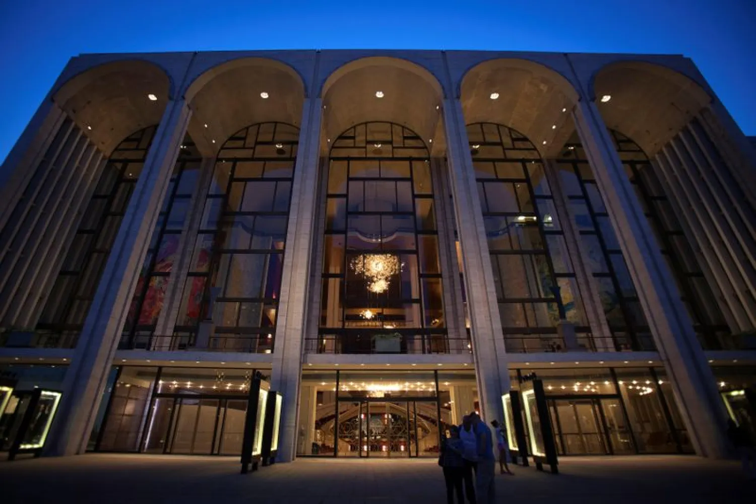 FILE PHOTO: The Metropolitan Opera House is pictured at Lincoln Center in New York July 30, 2014. REUTERS/Carlo Allegri/File Photo