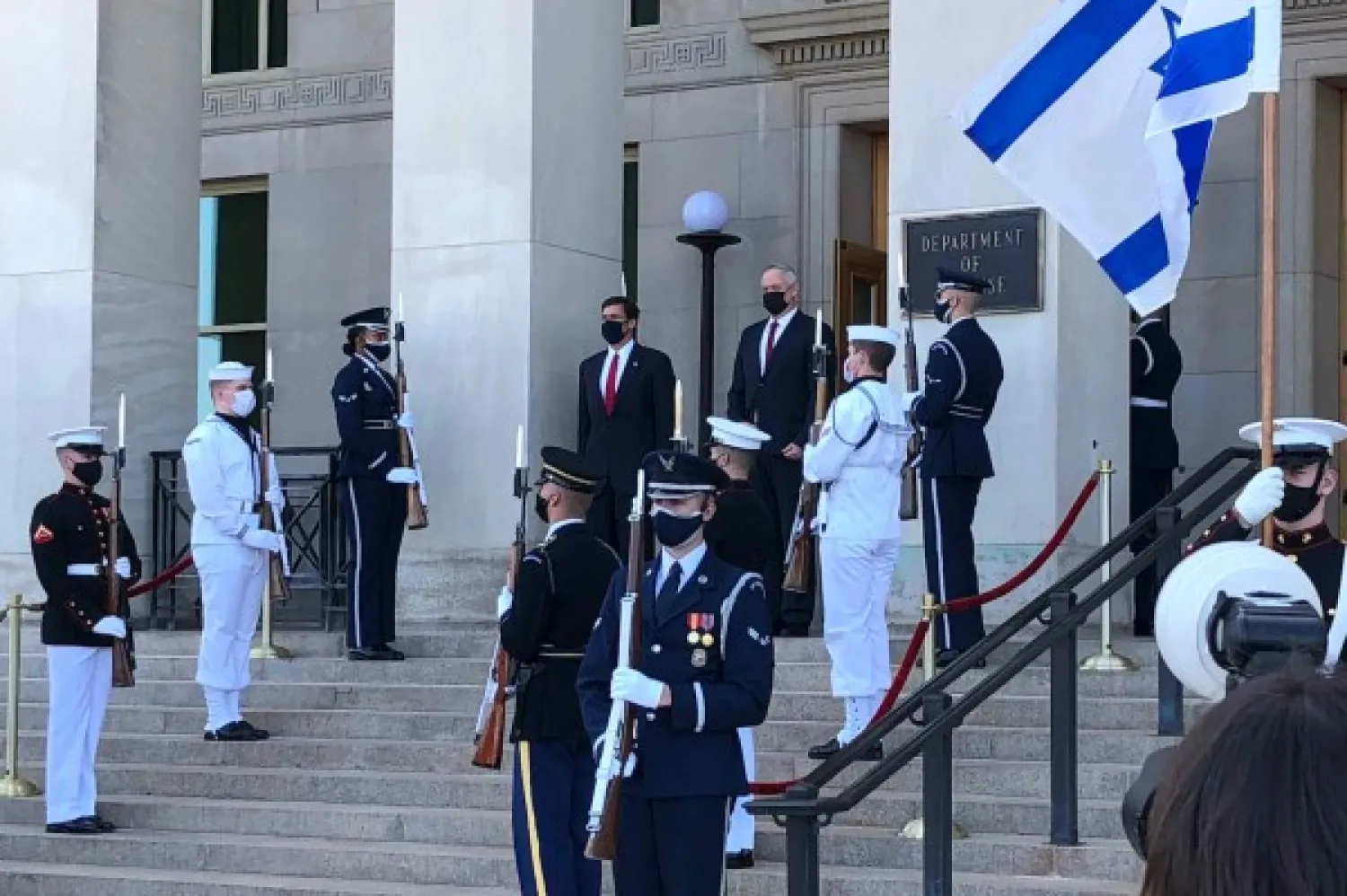 US Defense Secretary Mark T. Esper welcomes Israeli Defense Minister Benny Gantz to the Pentagon, Sept. 22, 2020 (Photo: US State Department) 
