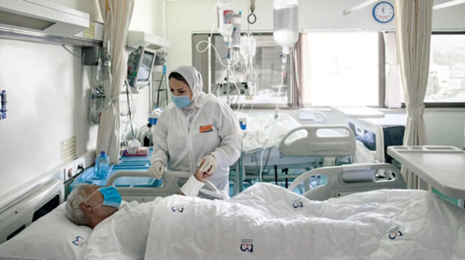 الصحة الإيرانية تعلن تعافي أكثر من 369 ألفا و832 شخصاً (مهر)