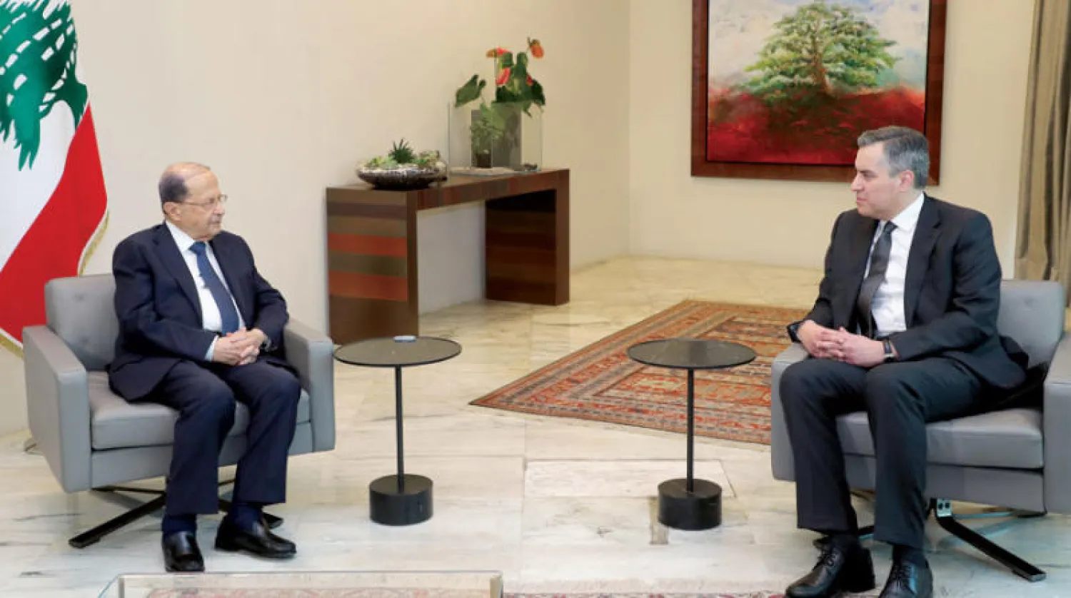 الرئيس ميشال عون مجتمعاً أمس مع رئيس الحكومة المكلف مصطفى أديب (دالاتي ونهرا)