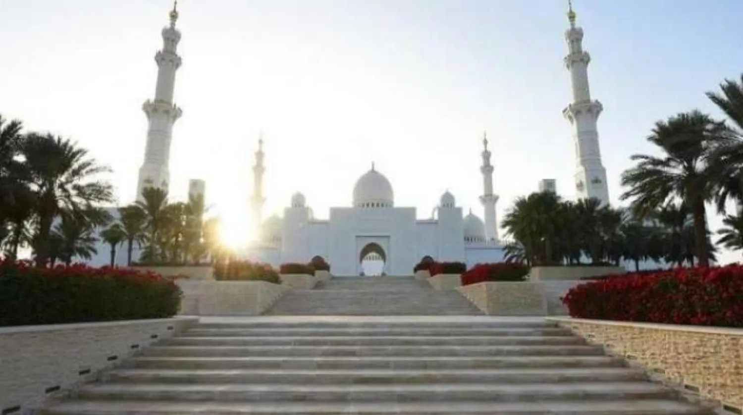 Abu Dabi'de tüm ibadet yerleri açıldı (Getty Images) 
