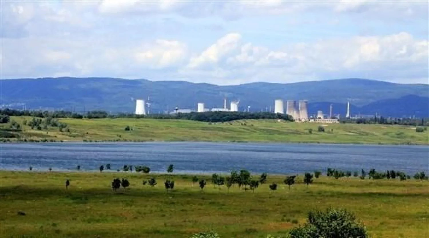 الحكومة التشيكية تحول منجما إلى أحدث وأكبر بحيرة في البلاد