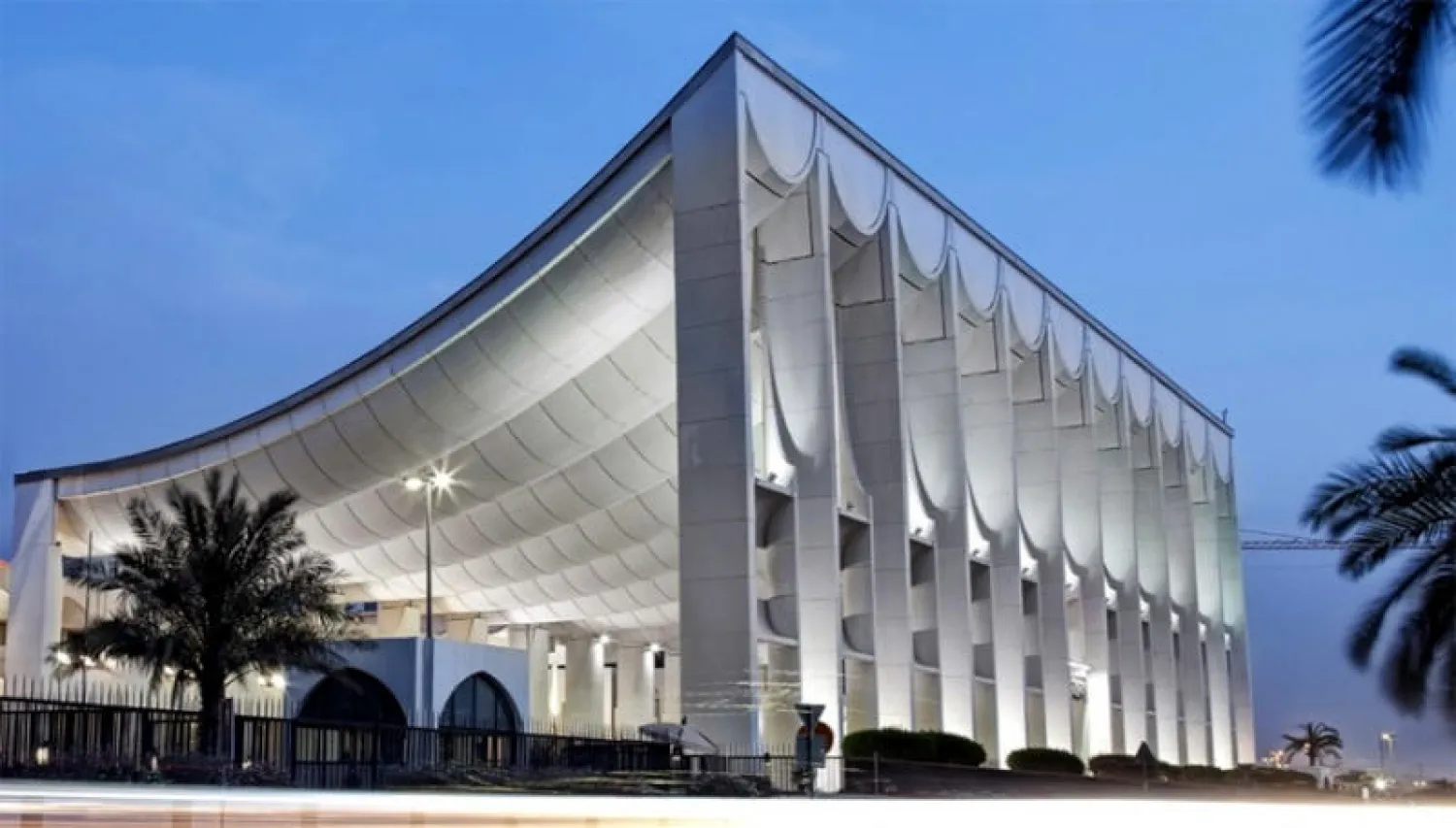 البرلمان الكويتي يقر نهائياً قانون الإفلاس